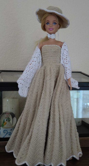 robe de princesse pour poupée barbie